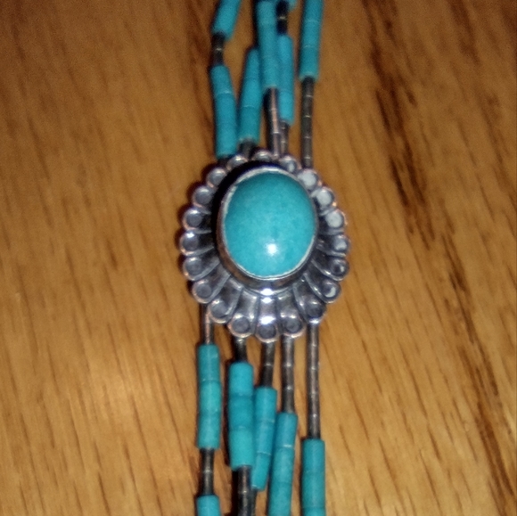 Turquoise ,sterling native American bracelet - Picture 9 of 16